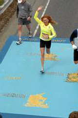 Vicky running her personal best of 3:30:51 in the Boston marathon April 20, 2009